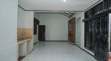 Gambar 2 Rumah Sudah Renov 20 Mnt ke Pintu Toll Limo 1 Semi Furnish J23676