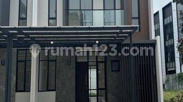 Gambar 2 Rumah Pik2 Simprug Village Brand New