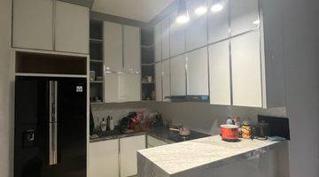 Gambar 3 Rumah 2 Lantai Serenade Furnish Siap Huni 8x20