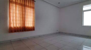 Gambar 5 Jual rumah di Komplek Muara SHM 2 Lantai