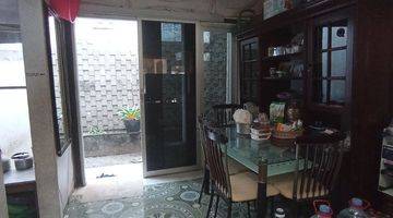 Gambar 2 V005 Dijual Rumah Cantik di Riverside, Blimbing, Malang