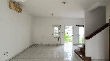 Gambar 4 Rumah Dijual Dalam Cluster Semi Furnish di Graha Hijau Ciputat 