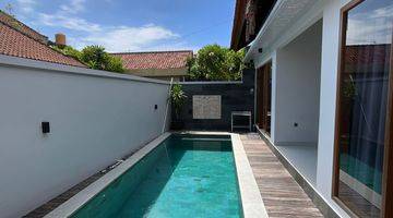 Gambar 1 Monthly Vila For Rent/Vila Bulanan Disewakan Padangsamvian Near Seminyak Kerobokan