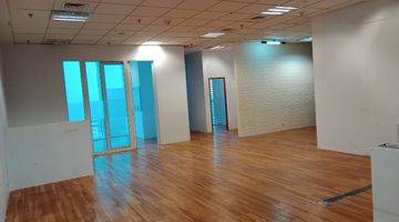 Gambar 4 Office Space With Strategic And Easy Access Location At Manhattan Square, Tb Simatupang