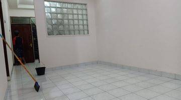Gambar 3 Dijual Rumah 2 Lantai Unfurnished SHM di Sukamenak Indah, Bandung