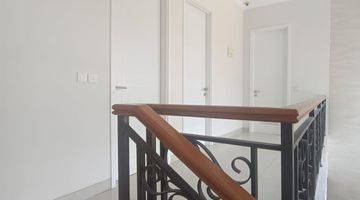 Gambar 2 Dijual Rumah Di Sheffield, Greenwich Park Bsd