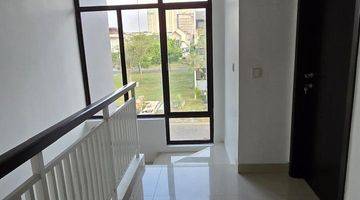 Gambar 4 Dijual Rumah Di The Eminent Bsd