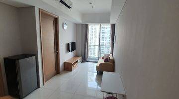 Gambar 5 Disewakan unit 1BR furnished unit terbatas