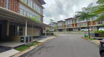 Gambar 1 Dijual Rumah Cantik Hook 3Lantai Standard Developer The Icon Residence, Batam Centre