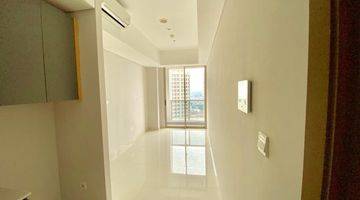 Gambar 4  Apartemen Taman Anggrek Residences 2 Kamar Tidur Unfurnished Bagus