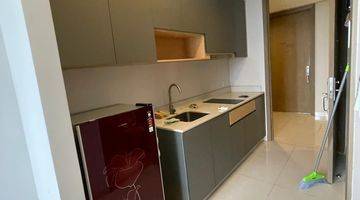 Gambar 3  Apartemen Taman Anggrek Residences Studio Furnished Bagus