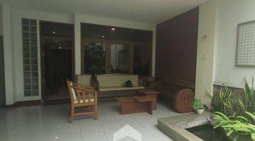 Gambar 3 Dijual Rumah Jl Lombok Sayap Riau Bandung