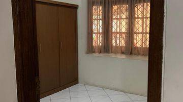 Gambar 4 Rumah 2 Lantai Bagus SHM di Jl. Mabad Bawah, Rempoa Tangerang