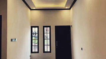 Gambar 3 Rumah 2 Lantai Bagus Semi Furnished SHM di Jl. Lestari, Depok