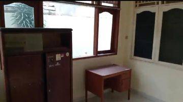 Gambar 5 Rumah Bagus Semi Furnished SHM di Jl. Mozaik, Pondok Jaya Bintaro