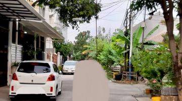 Gambar 3 Rumah  2 Lantai Dekat Dengan PRJ Kemayoran