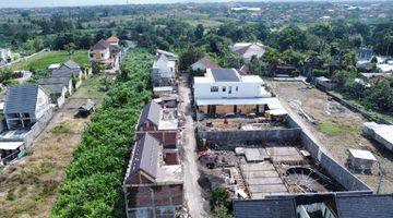 Gambar 5 dijual villa on progress di canggu tumbak bayuh view sawah