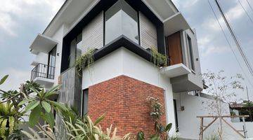 Gambar 2 Dijual Rumah Hook Modern 2 Lantai Griya Loka Bsd Tangerang Selatan