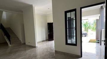 Gambar 4 Dijual Rumah Modern Hook Gang The Icon Simply City Bsd Tangerang Selatan