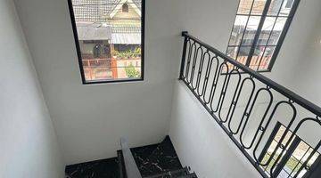 Gambar 4 Rumah Baru Modern Luxury 2 Lantai Hook Nusaloka Bsd Tangerang Selatan