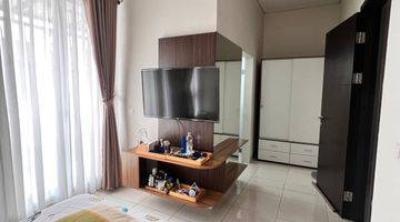 Gambar 2 Rumah Minimalis Modern 2 Lantai Full Furnished De Latinos Bsd Tangerang Selatan