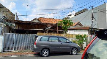 Gambar 2 Dijual rumah tua di Menteng di Lokasi paling strategis 