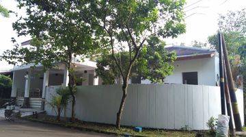 Gambar 1 Dijual Rumah Hoek Di Kencana Loka Bsd City Tangerang Selatan