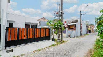 Gambar 1 Rumah Strategis SHM 25 Menit ke Gading Raya Golf Club Bebas Biaya Biaya J24623