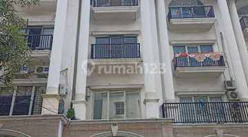 tampak depan ruko murah harga miring area