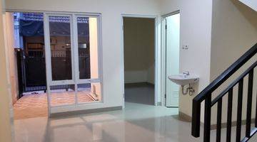 ruang tamu dijual rumah baru di tanjung