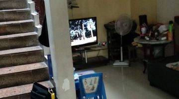 Gambar 3 2 Lantai Bagus SHM Semi Furnished Ciputat Timur Tangerang Selatan