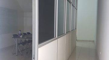 ruang tamu disewakan ruko di ruko paramount