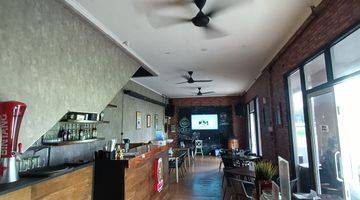 ruang tamu dijual ruko paramount tematik hook