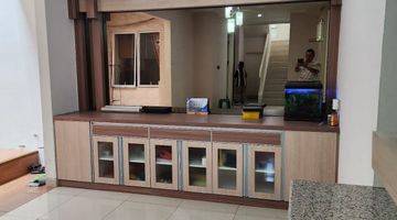 Gambar 4 Dijual Rumah 2 Lantai Semi Furnished Cluster Fiordini 