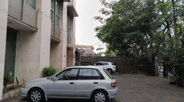 Gambar 1 Dijual , Gedung 3 Lantai di Jl. Supratman Bandung