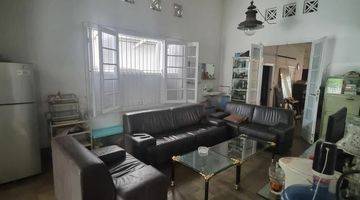 Gambar 3 Dijual Rumah Cocok Untuk Usaha, Lokasi Sayap Jl.Riau Bandung