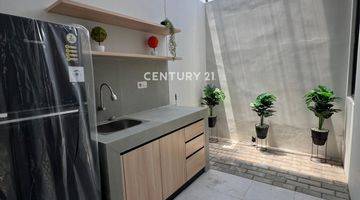 Gambar 2 Rumah Cantik Full Furnished Siap Huni Di Jl Taman Rahayu Bandung