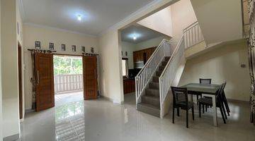 Gambar 3 Rumah Bagus Semi Furnished SHM di Jl Kaliurang Km 6, Plemburan, Sleman