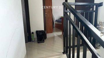 Gambar 2 DIJUAL RUMAH 2 LANTAI Dlm Cluster Di Pondok Aren FULL FURNISHED