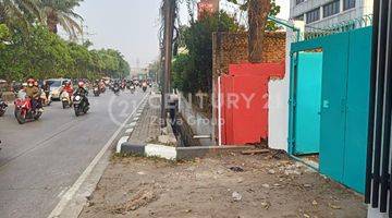 Gambar 1 Dijual Tanah Hadap Selatan Akses Jalan Utama Daan Mogot Jakbar