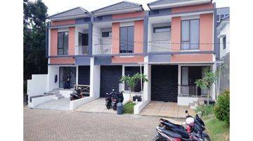 tampak depan dijual rumah brand new 2