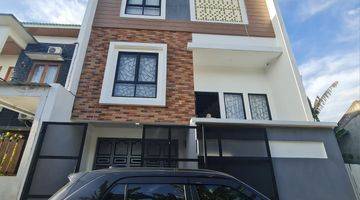 tampak depan dijual cepat rumah cantik split