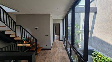 Gambar 4 Rumah Modern Design Lokasi Premium Di Pondok Indah