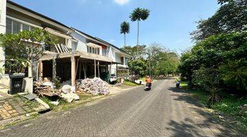 Gambar 2 Rumah 2 lantai deket area tol dan stasiun rawanuntu BSD 