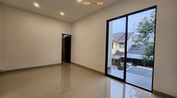 Gambar 4 Dijual Rumah Minimalis Modern 2 Lantai Siap Huni Di Bsd 