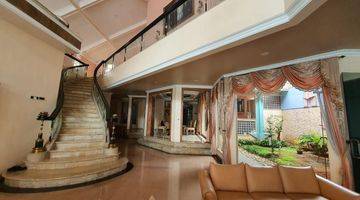 Gambar 4 Dijual Rumah Gading Villa Tampak Siring Kelapa Gading