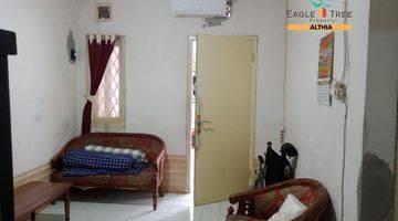 Gambar 4 Rumah 1 Lantai Rapi Dalam Cluster Graha Raya