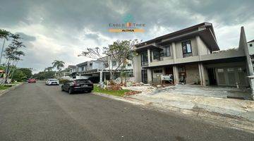 Gambar 1 Rumah Baru 3 Lantai Private Pool Cluster Lippo Karawaci Tangerang