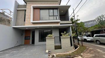 Gambar 1 Jual Rumah Bangunan Baru 2 Lantai Siap Huni Di Graha Raya 