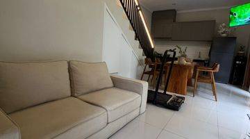 Gambar 3 Di Sewakan Villa Fully Furnished Area Pedungan Lantai 2 